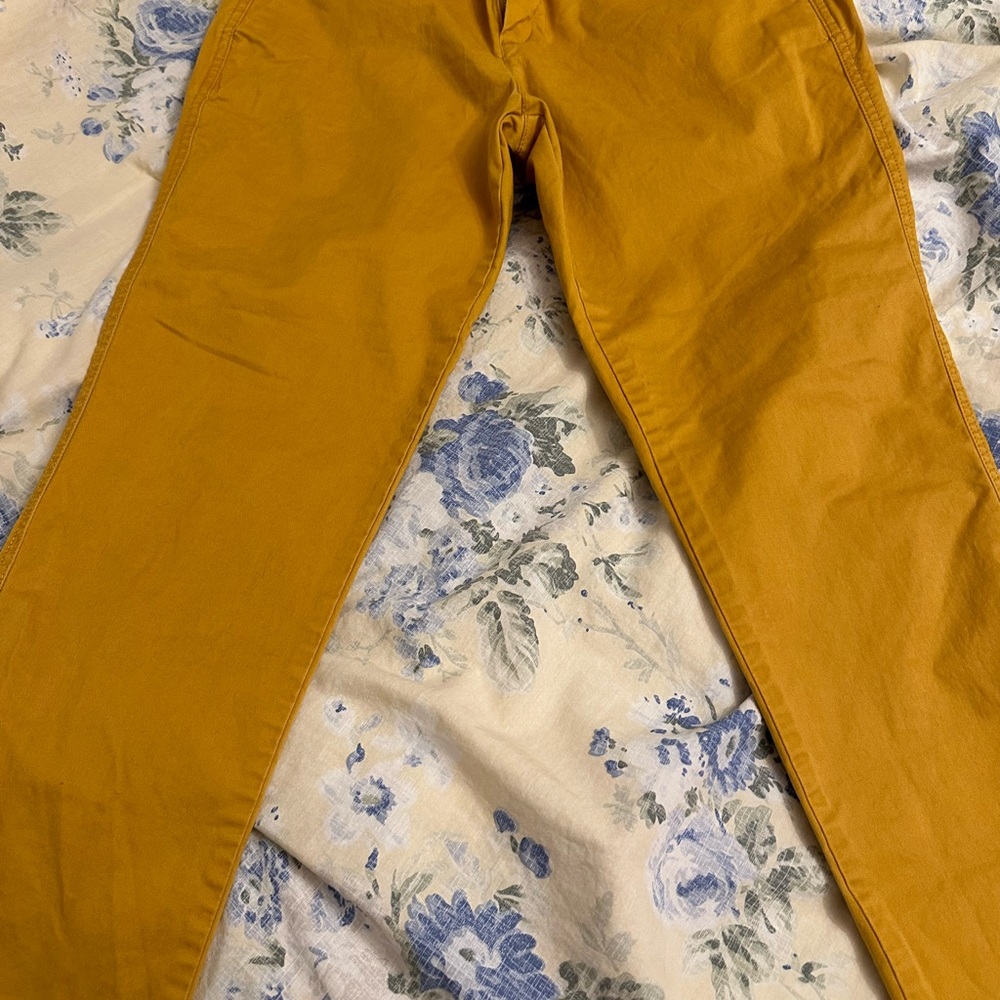 Gap girlfriend chino in good condition - Picture 2 of 4